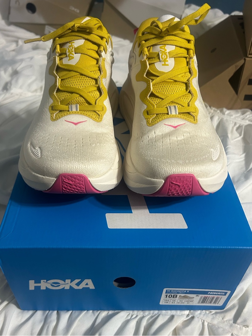 Hoka Gaviota 6 (Women’s 10)